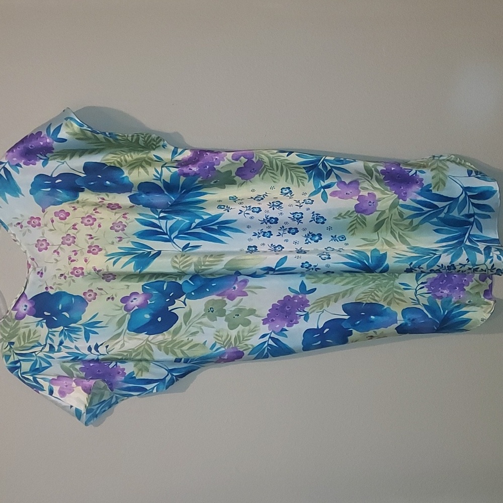 Sophia By Delicates Sleepwear - Picture 2 of 8
